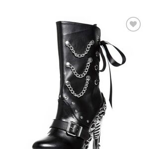 Edgy Black Chain-Detail Women's Combat Boots